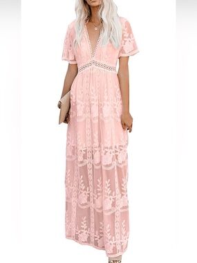 Beautiful Romantic Lace Maxi Dress